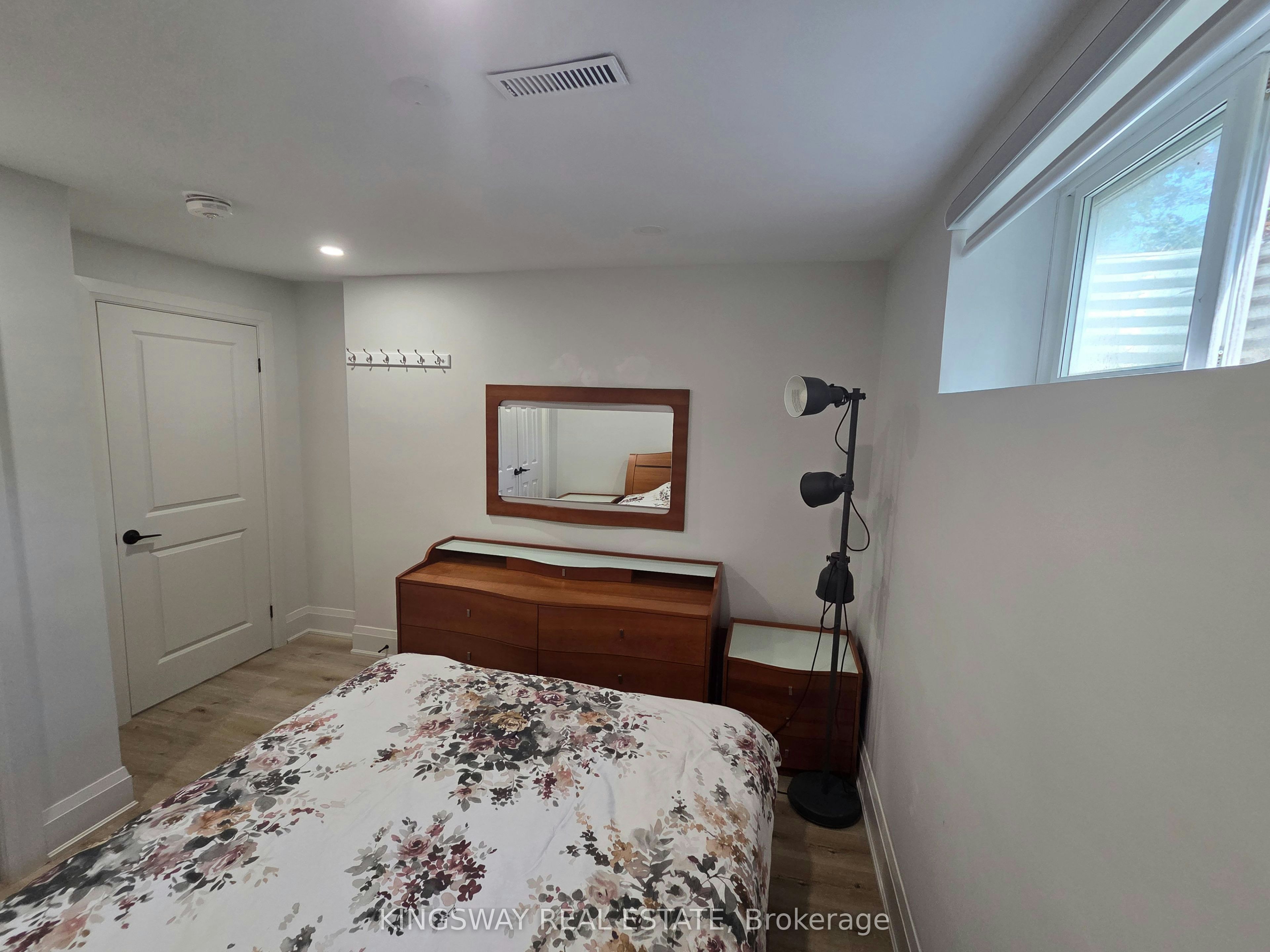 Basement Apt-1756 Bridewell Court, Mississauga, ON, L5L 3R7 - 8
