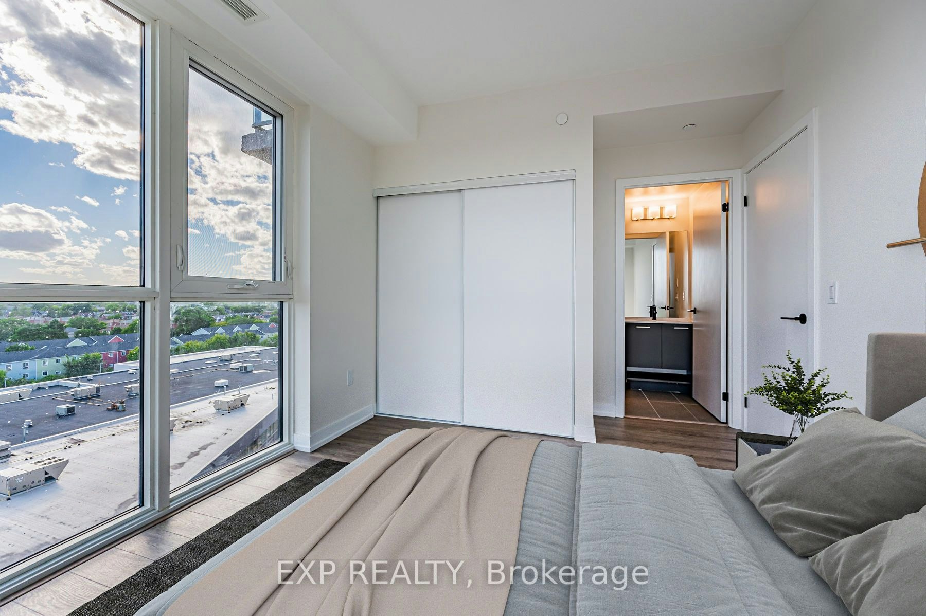 803-2300 St Clair Avenue W, Toronto, ON, M6N 1K8 - 31