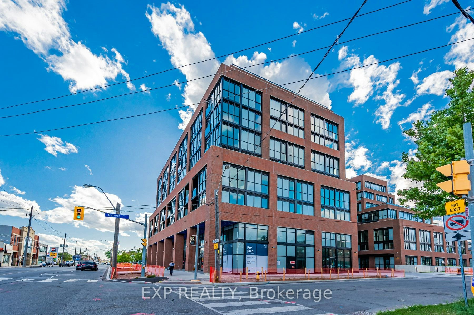 803-2300 St Clair Avenue W, Toronto, ON, M6N 1K8