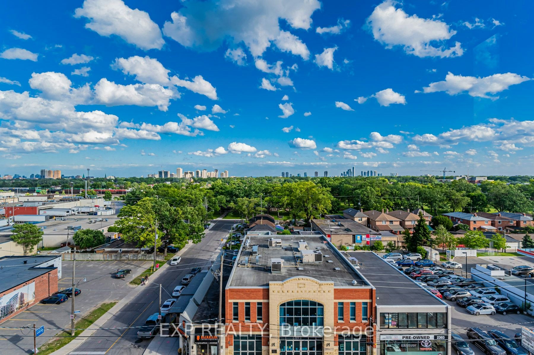 803-2300 St Clair Avenue W, Toronto, ON, M6N 1K8 - 27