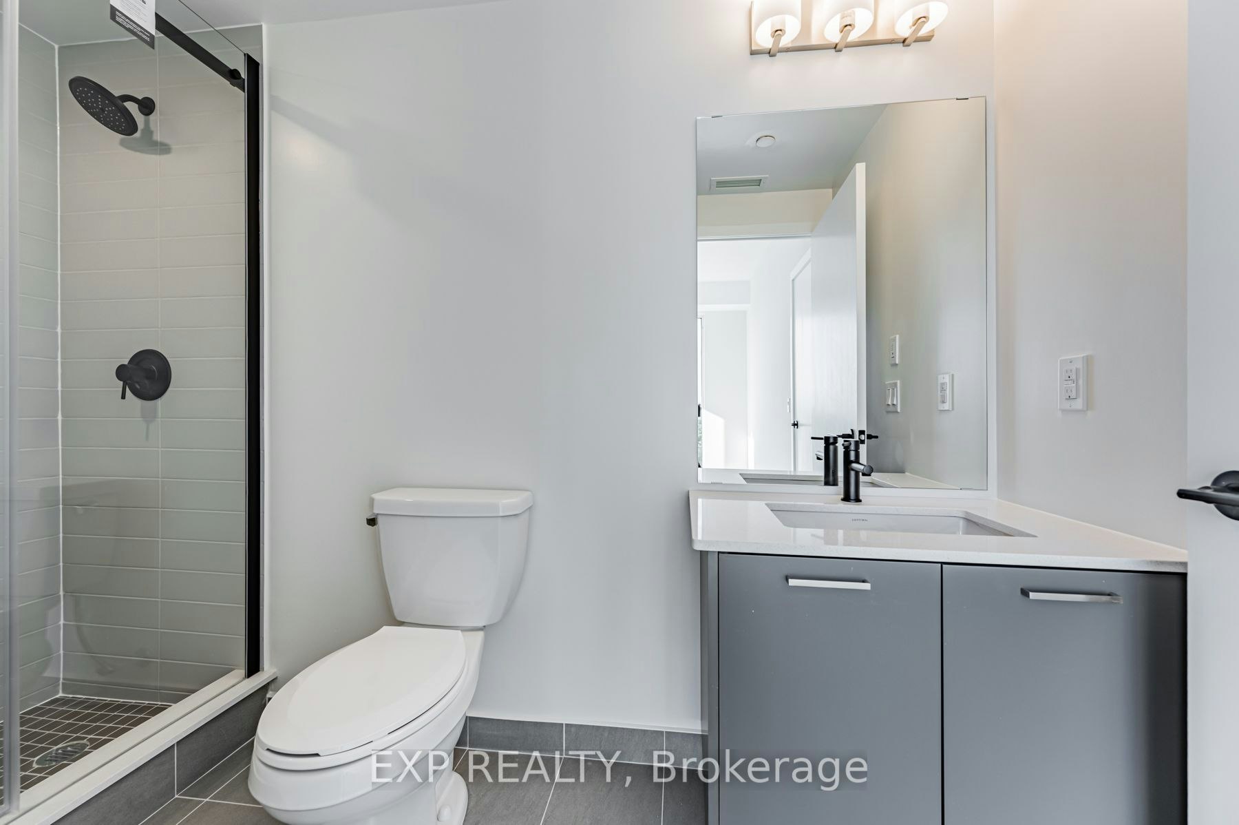 803-2300 St Clair Avenue W, Toronto, ON, M6N 1K8 - 24