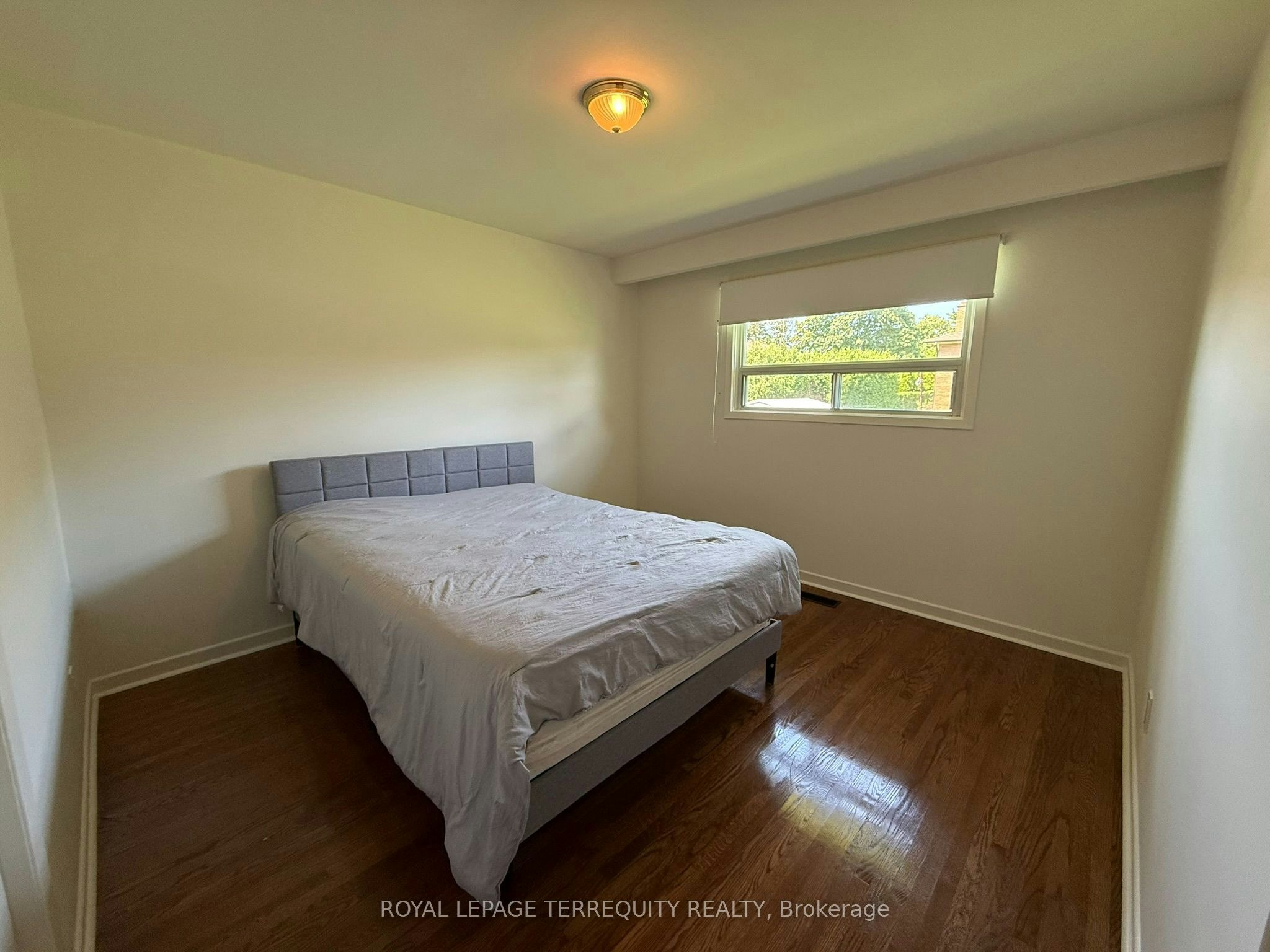 1213 Shamir Crescent, Mississauga, ON, L5C 1L2 - 9