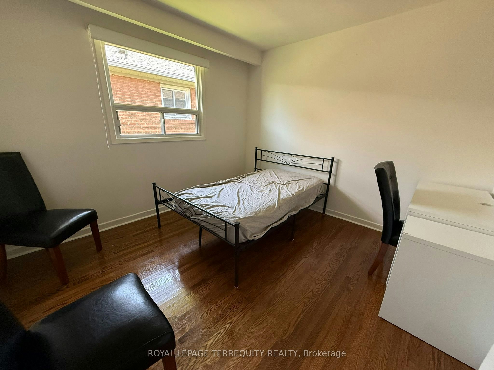 1213 Shamir Crescent, Mississauga, ON, L5C 1L2 - 10