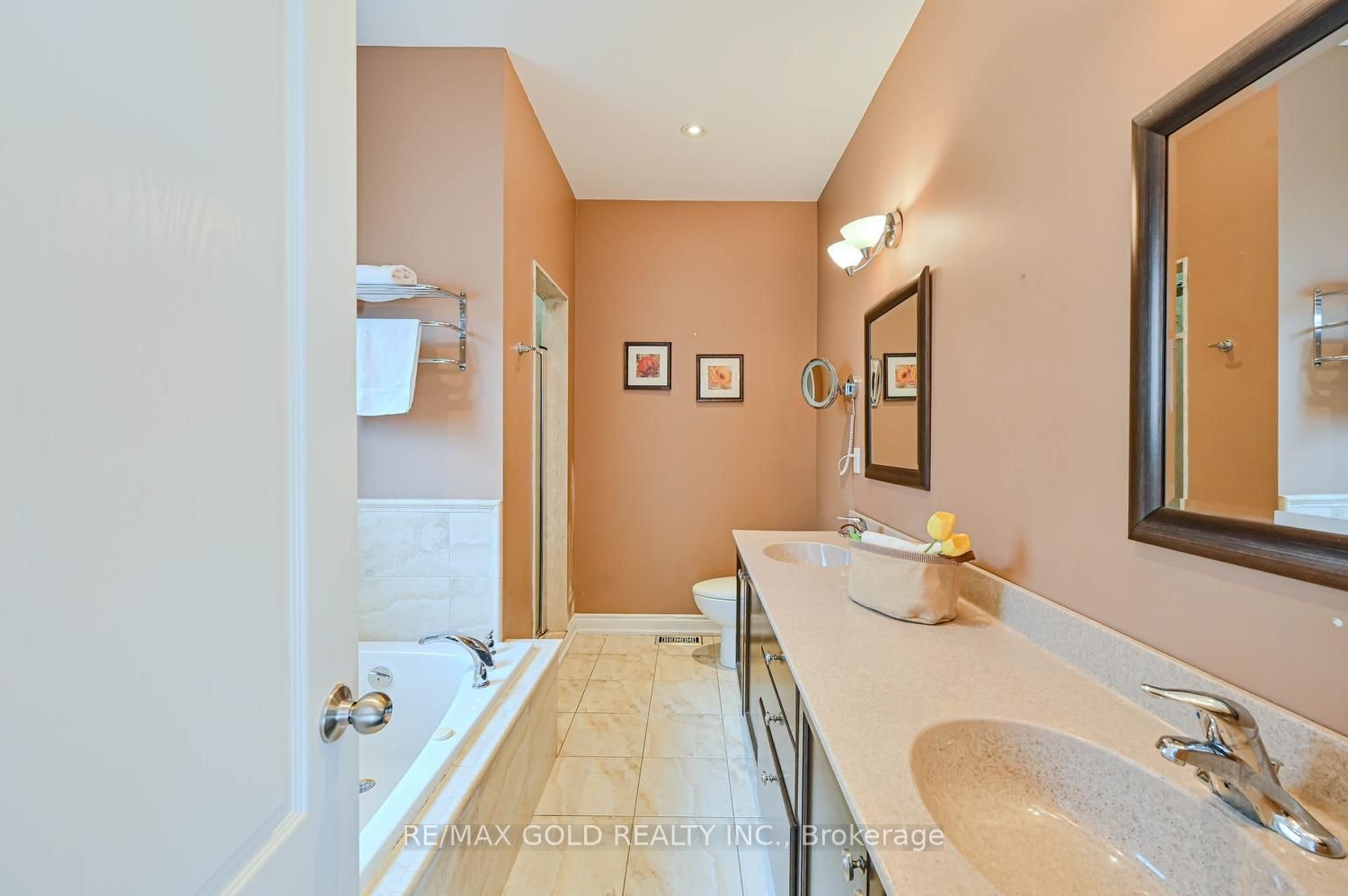 28 Dokkum Crescent, Brampton, ON, L6Z 4T6 - 31