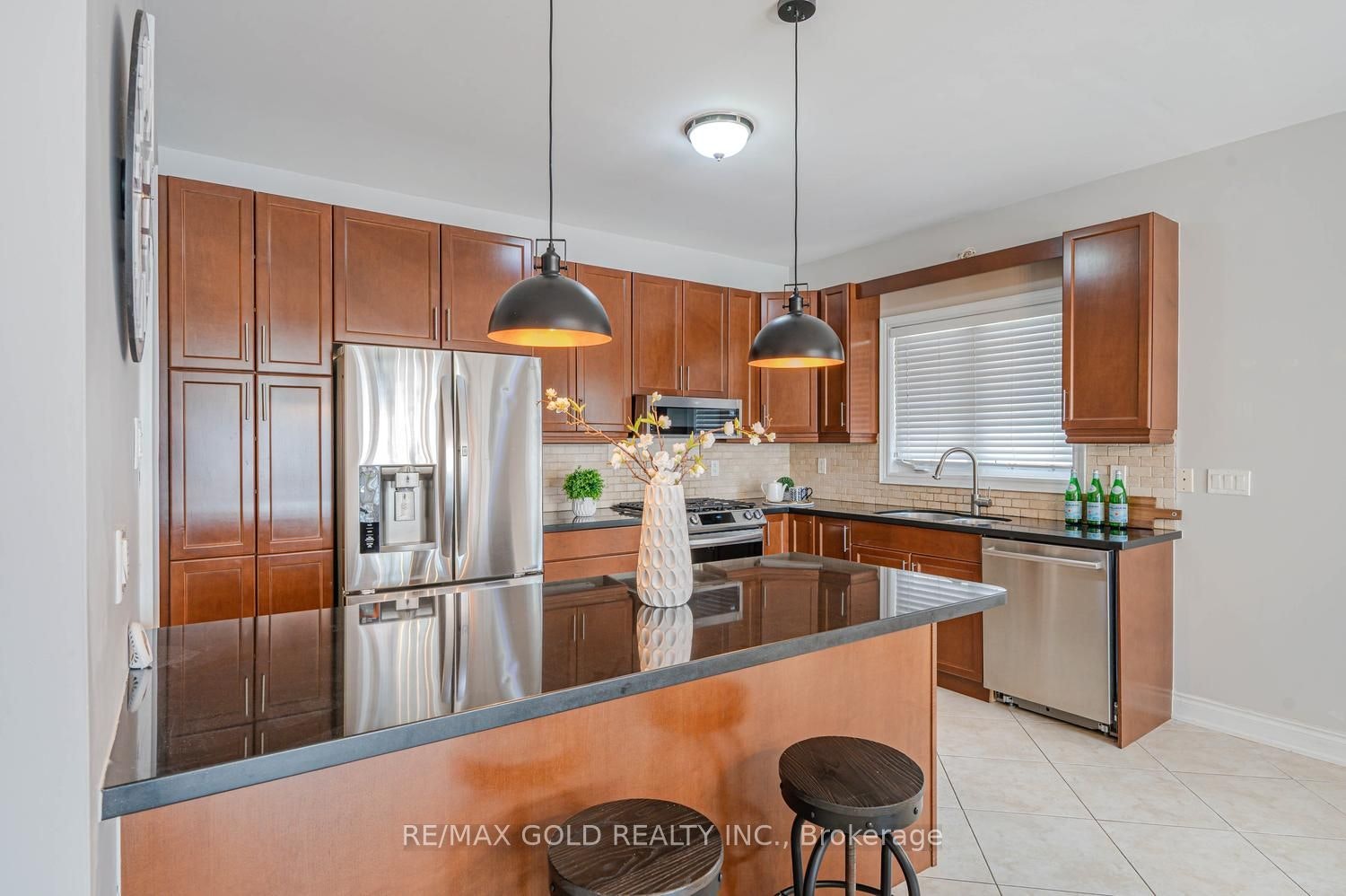 28 Dokkum Crescent, Brampton, ON, L6Z 4T6 - 22