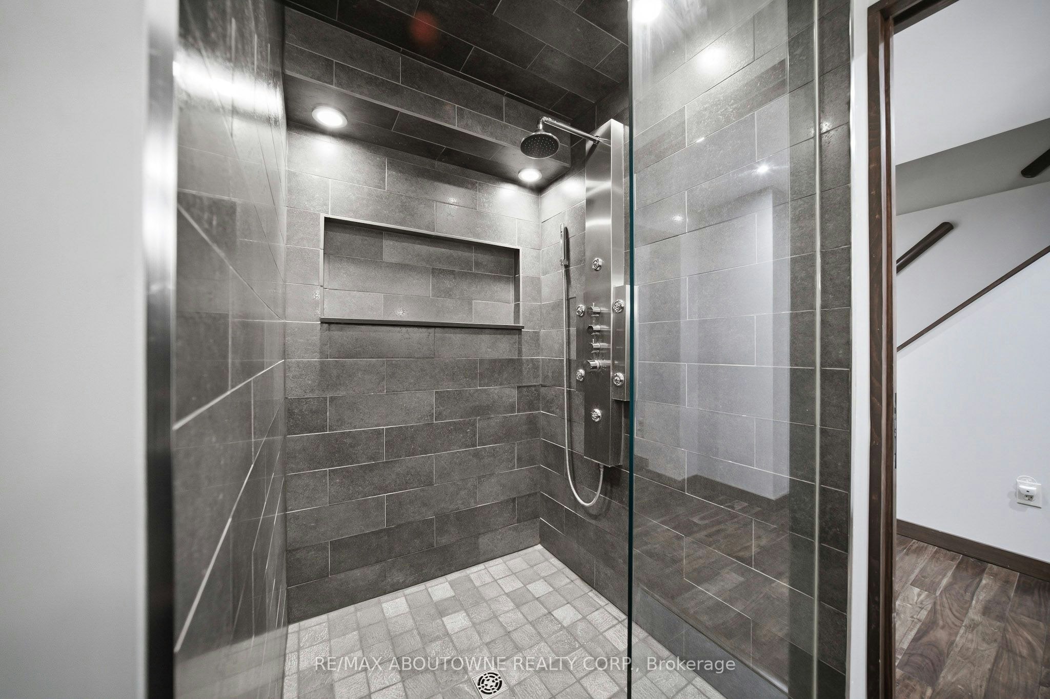3408 Hideaway Place, Mississauga, ON, L5M 0A7 - 35