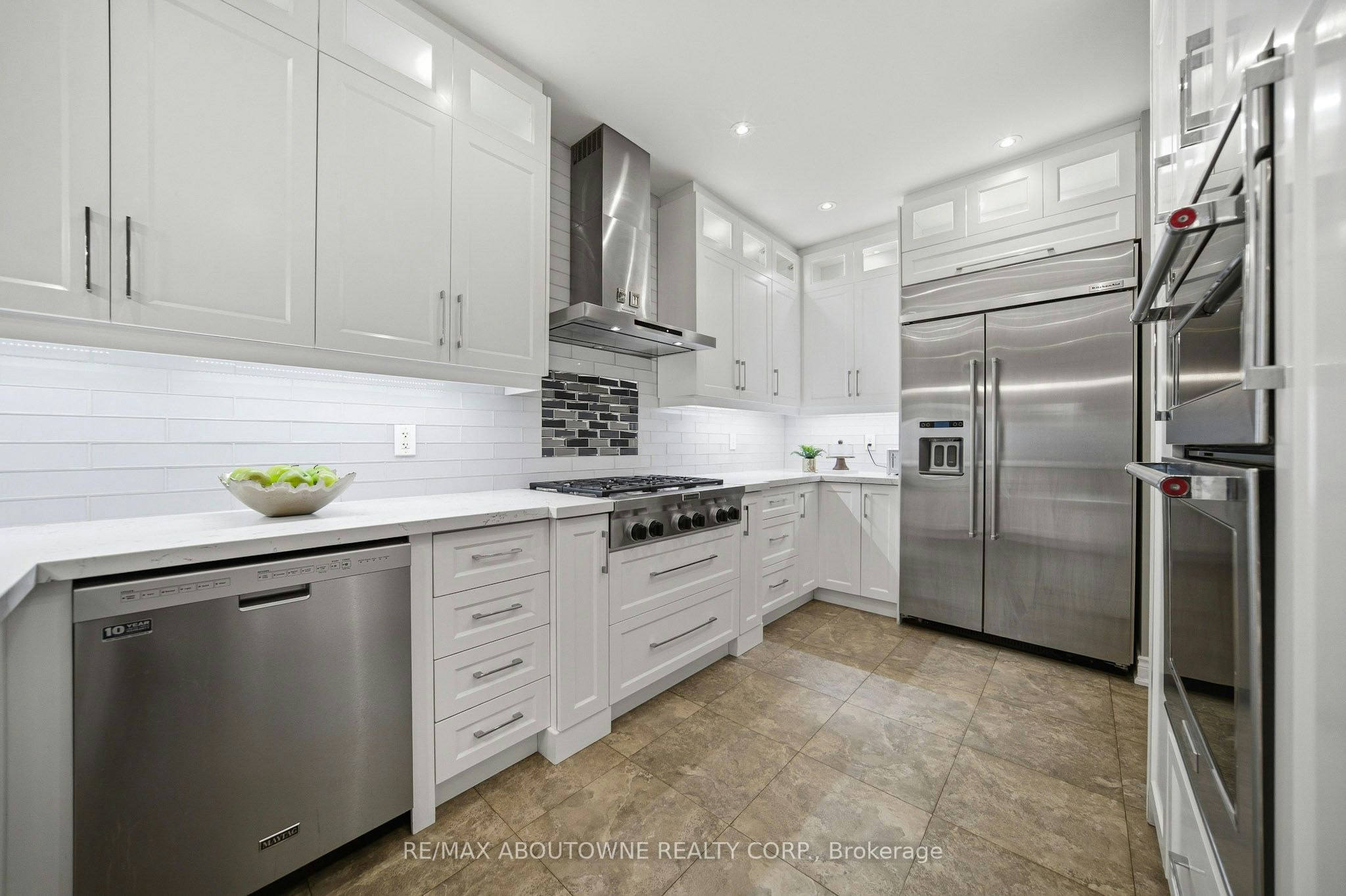 3408 Hideaway Place, Mississauga, ON, L5M 0A7 - 16
