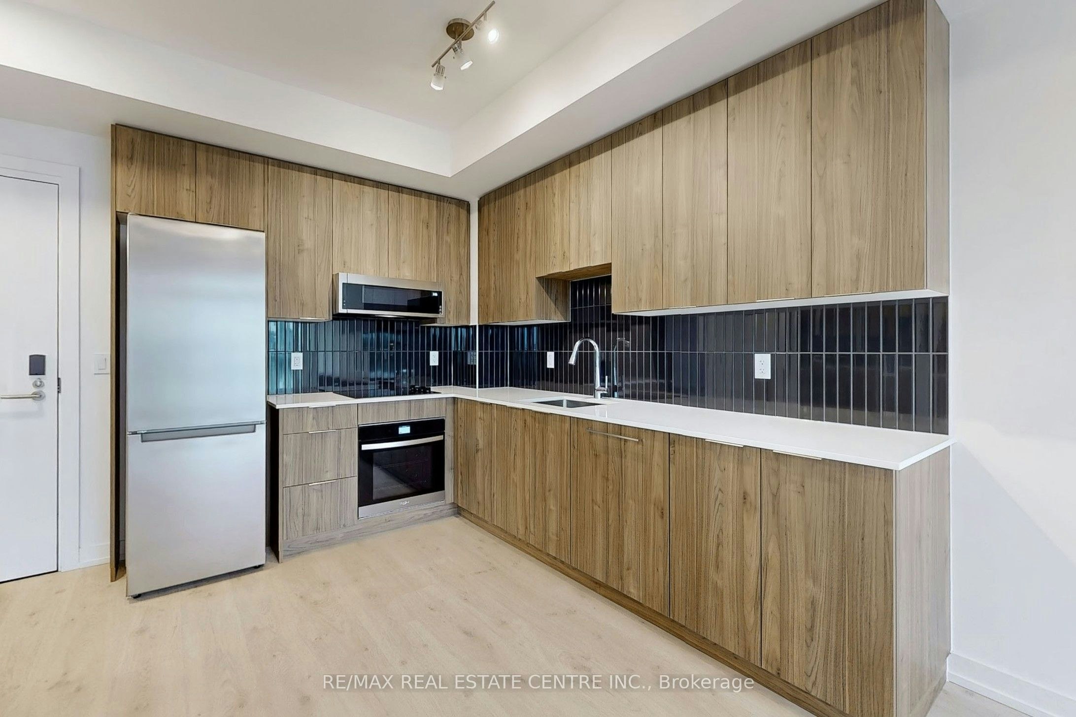 549-2501 Saw Whet Boulevard N, Oakville, ON, L6L 0H5 - 15