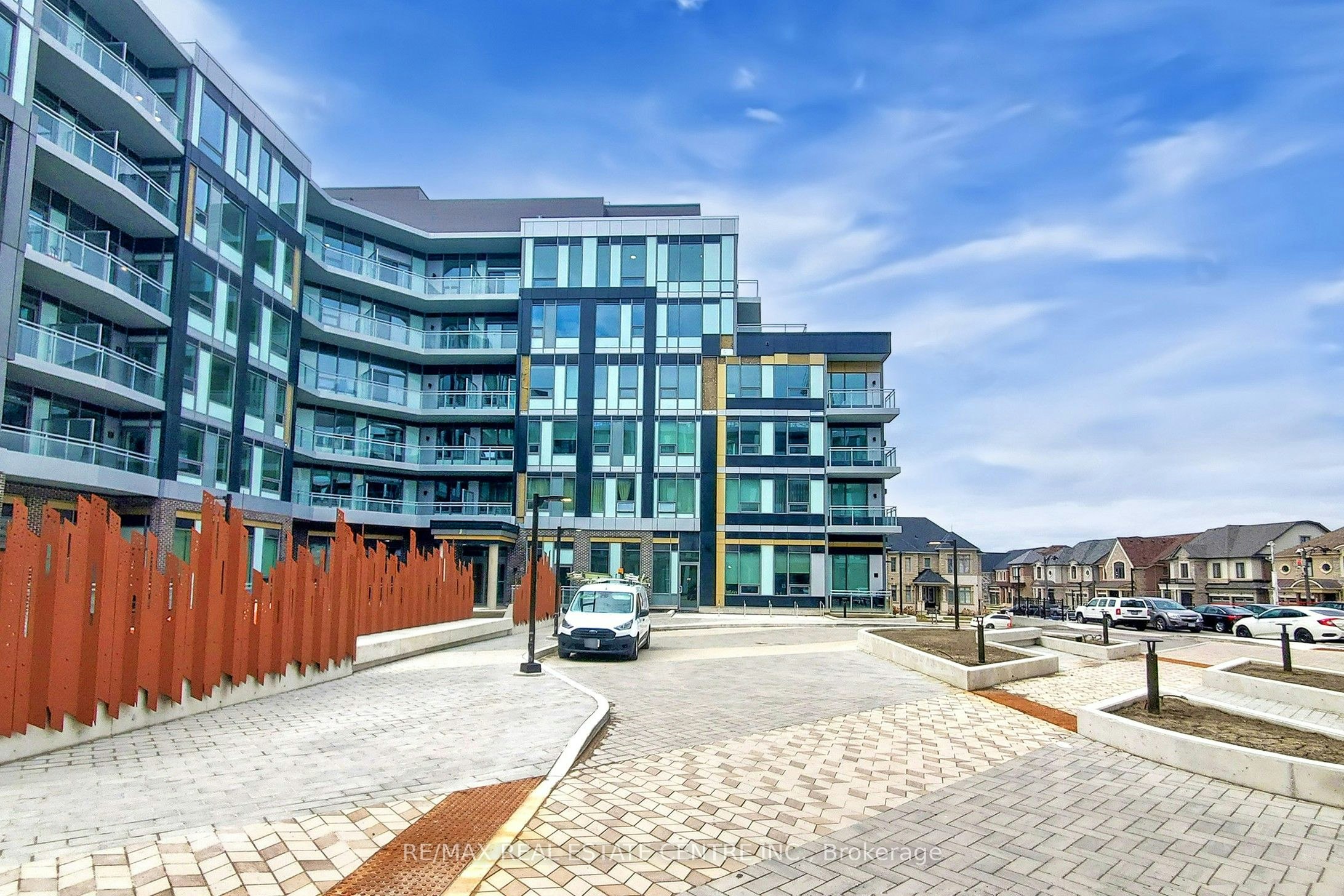 549-2501 Saw Whet Boulevard N, Oakville, ON, L6L 0H5 - 3