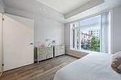206-130 Canon Jackson Drive, Toronto, ON, M6M 0B7 - 17