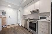 206-130 Canon Jackson Drive, Toronto, ON, M6M 0B7 - 4