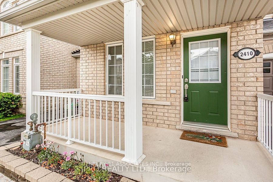 2410 Emerson Drive, Burlington, ON, L7L 7M3 - 4