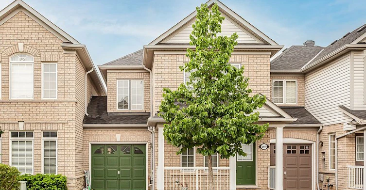 2410 Emerson Drive, Burlington, ON, L7L 7M3