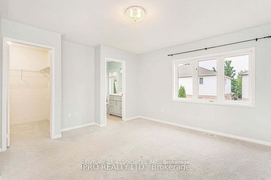 2410 Emerson Drive, Burlington, ON, L7L 7M3 - 14