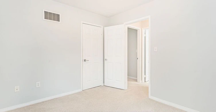 2410 Emerson Drive, Burlington, ON, L7L 7M3 - 20