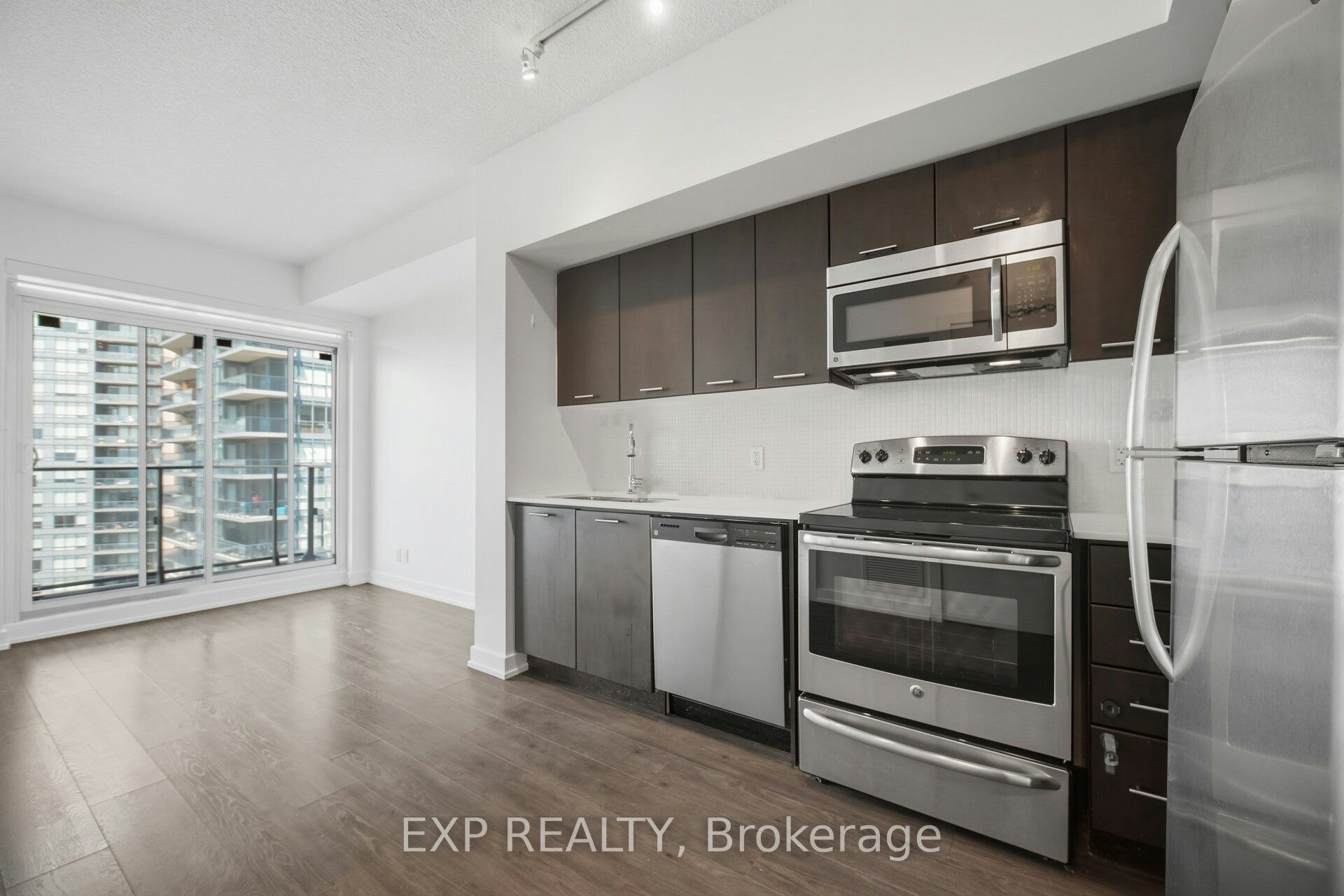 3503-2220 Lakeshore Boulevard W, Toronto, ON, M8V 0C1 - 14
