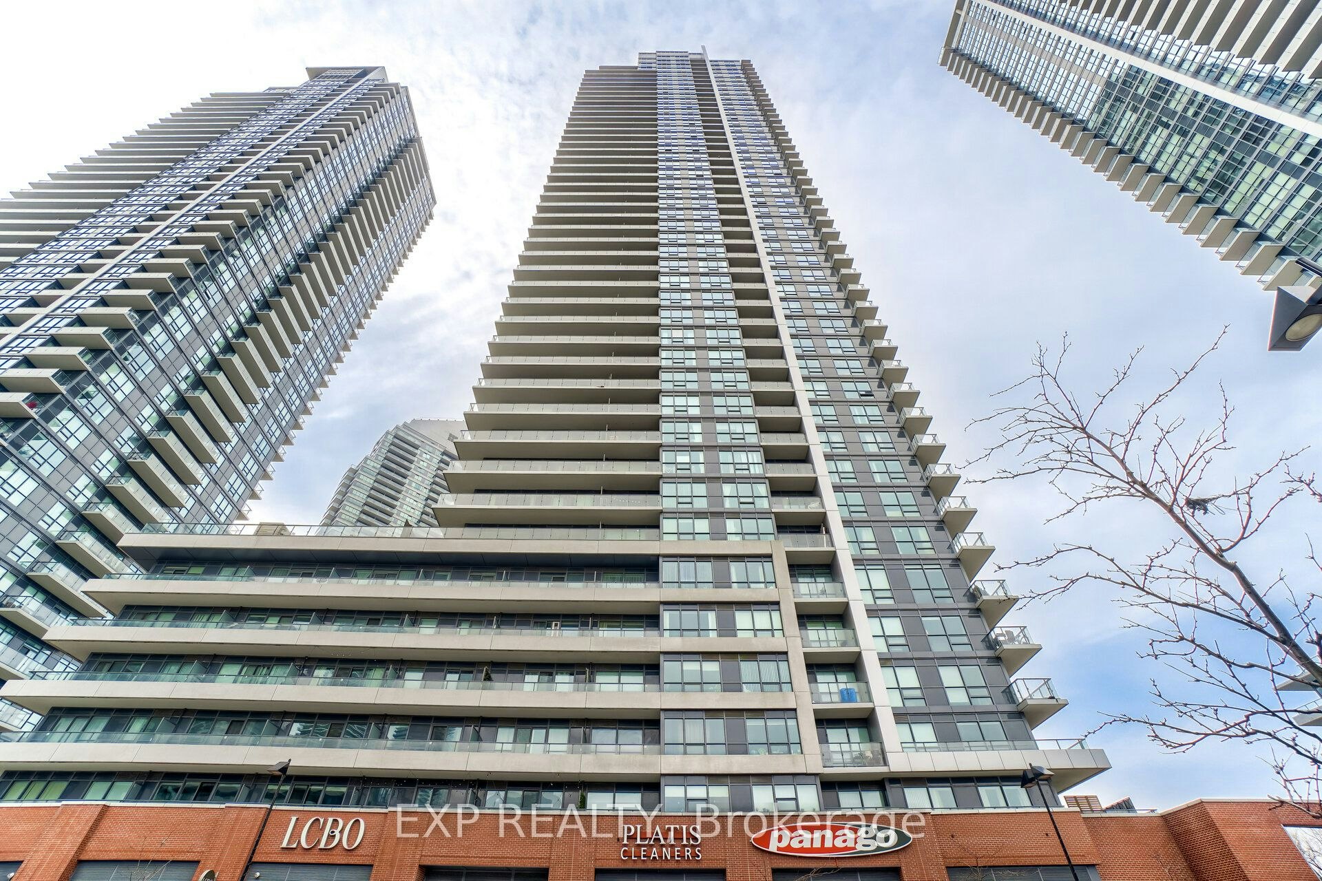 3503-2220 Lakeshore Boulevard W, Toronto, ON, M8V 0C1 - 2