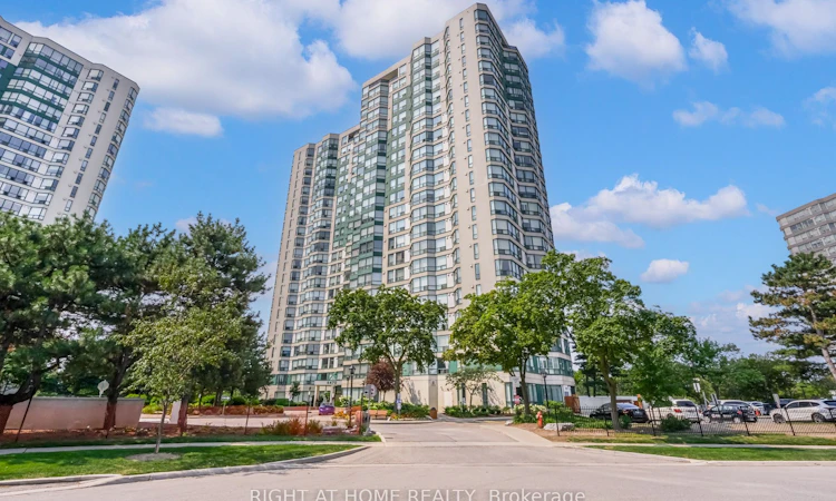 308-4470 Tucana Court