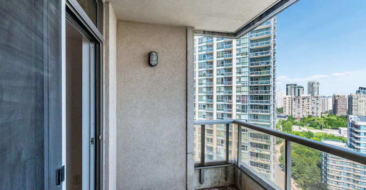 2110-3880 Duke Of York Boulevard, Mississauga, ON, L5B 4M7 - 47