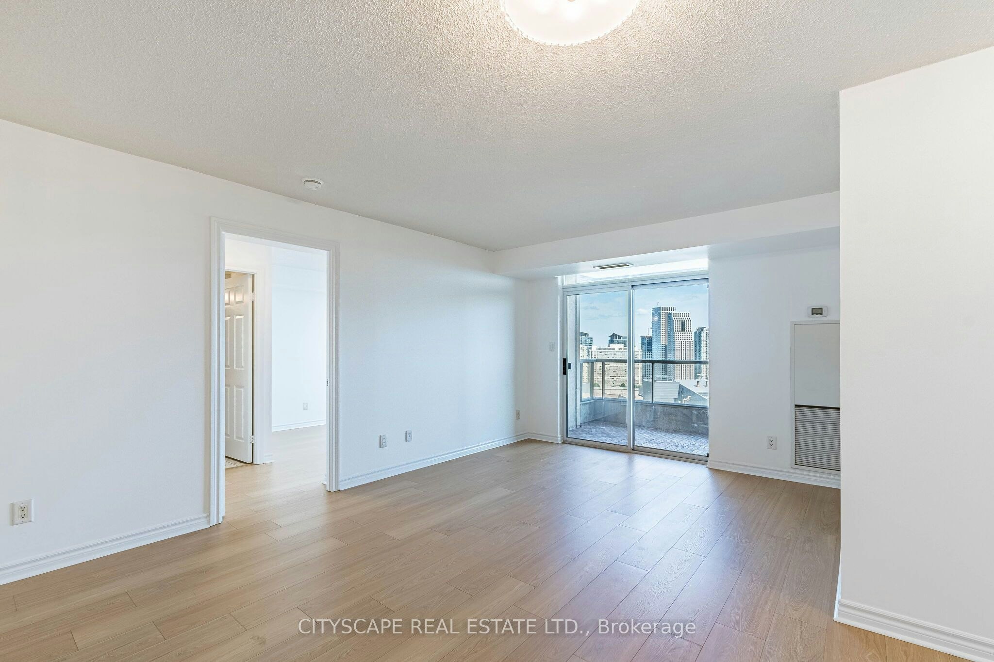 2110-3880 Duke Of York Boulevard, Mississauga, ON, L5B 4M7 - 16