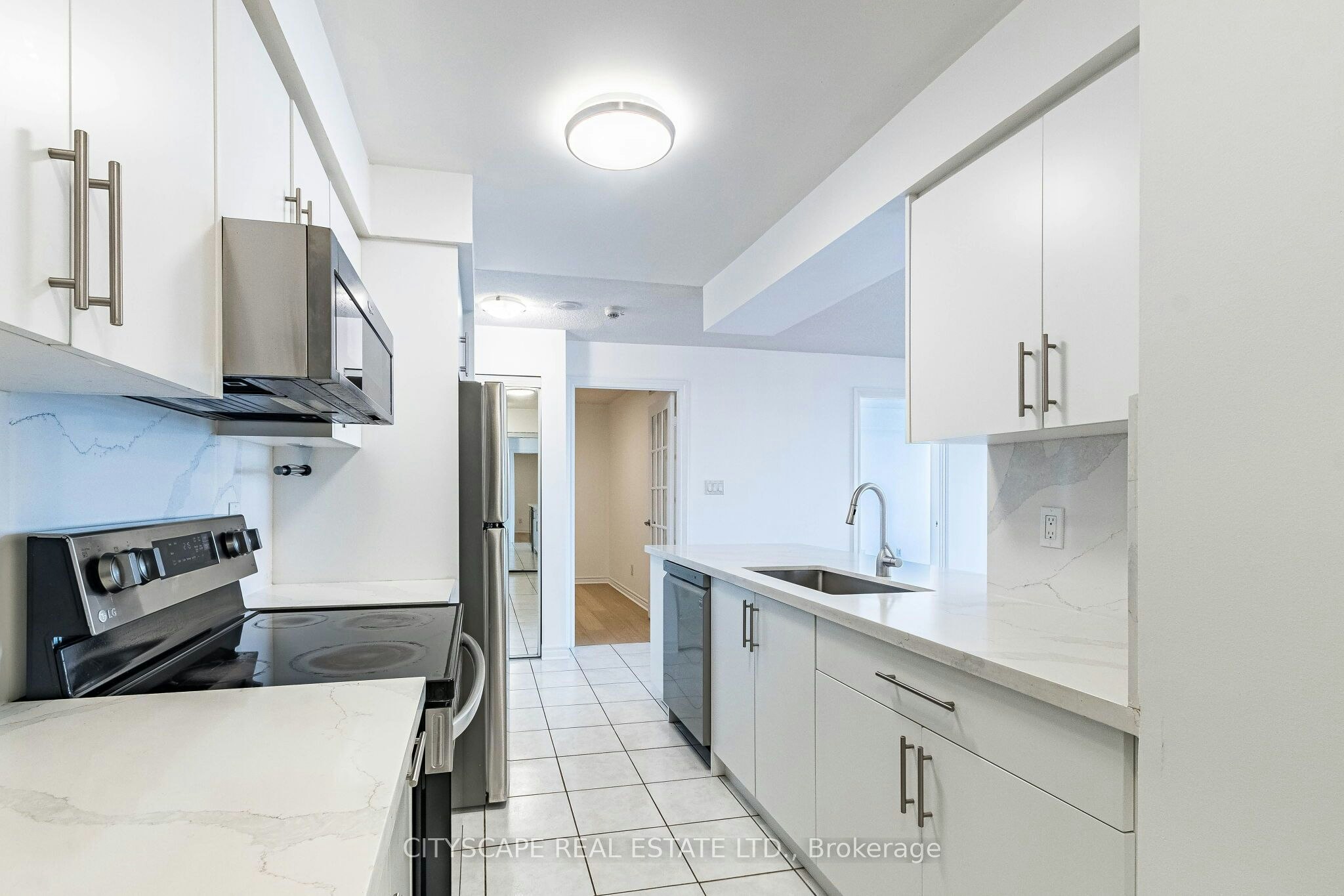 2110-3880 Duke Of York Boulevard, Mississauga, ON, L5B 4M7 - 11