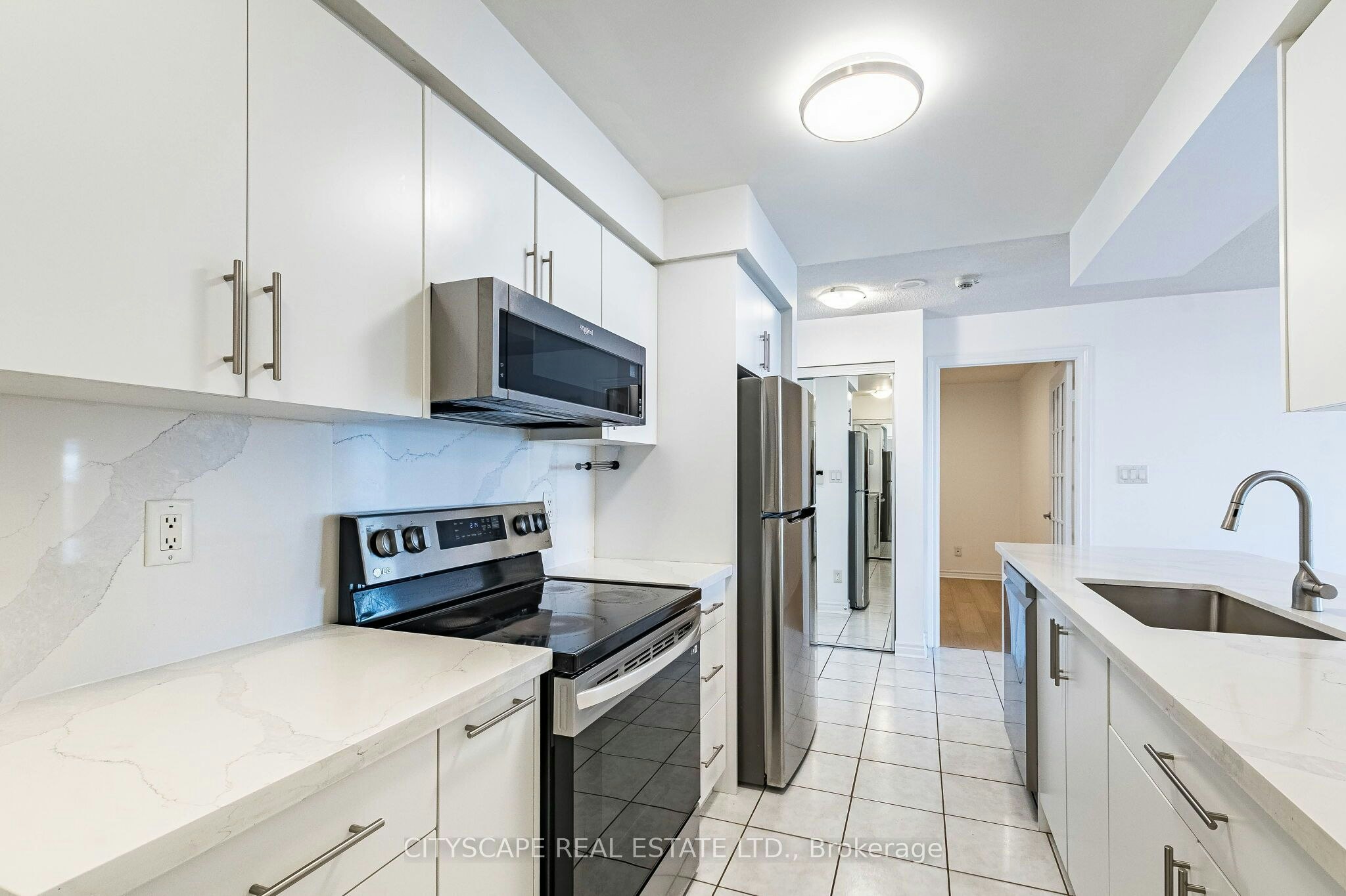 2110-3880 Duke Of York Boulevard, Mississauga, ON, L5B 4M7 - 10