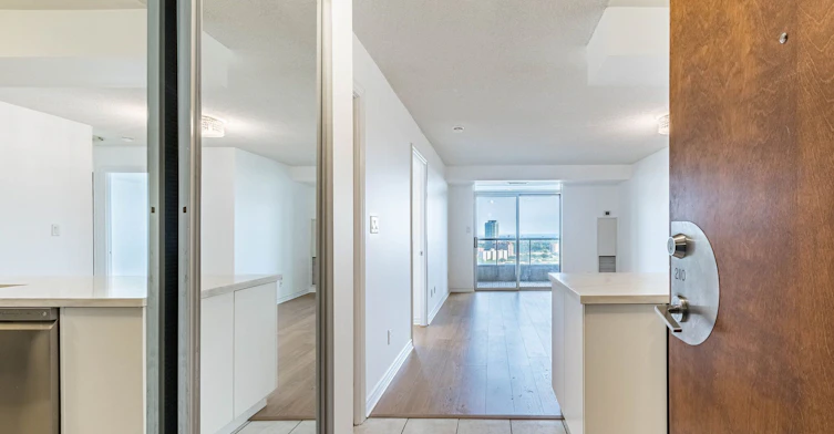 2110-3880 Duke Of York Boulevard, Mississauga, ON, L5B 4M7 - 6