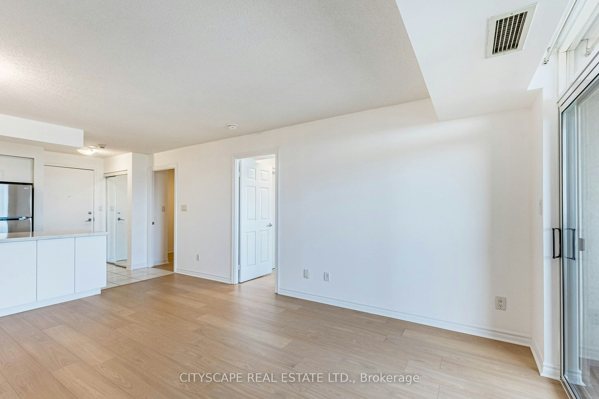 2110-3880 Duke Of York Boulevard, Mississauga, ON, L5B 4M7 - 20