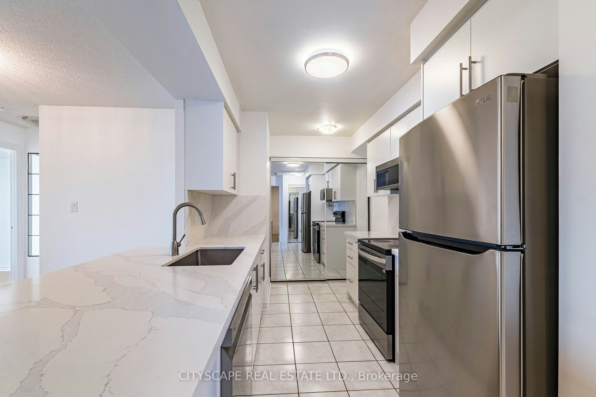 2110-3880 Duke Of York Boulevard, Mississauga, ON, L5B 4M7 - 8
