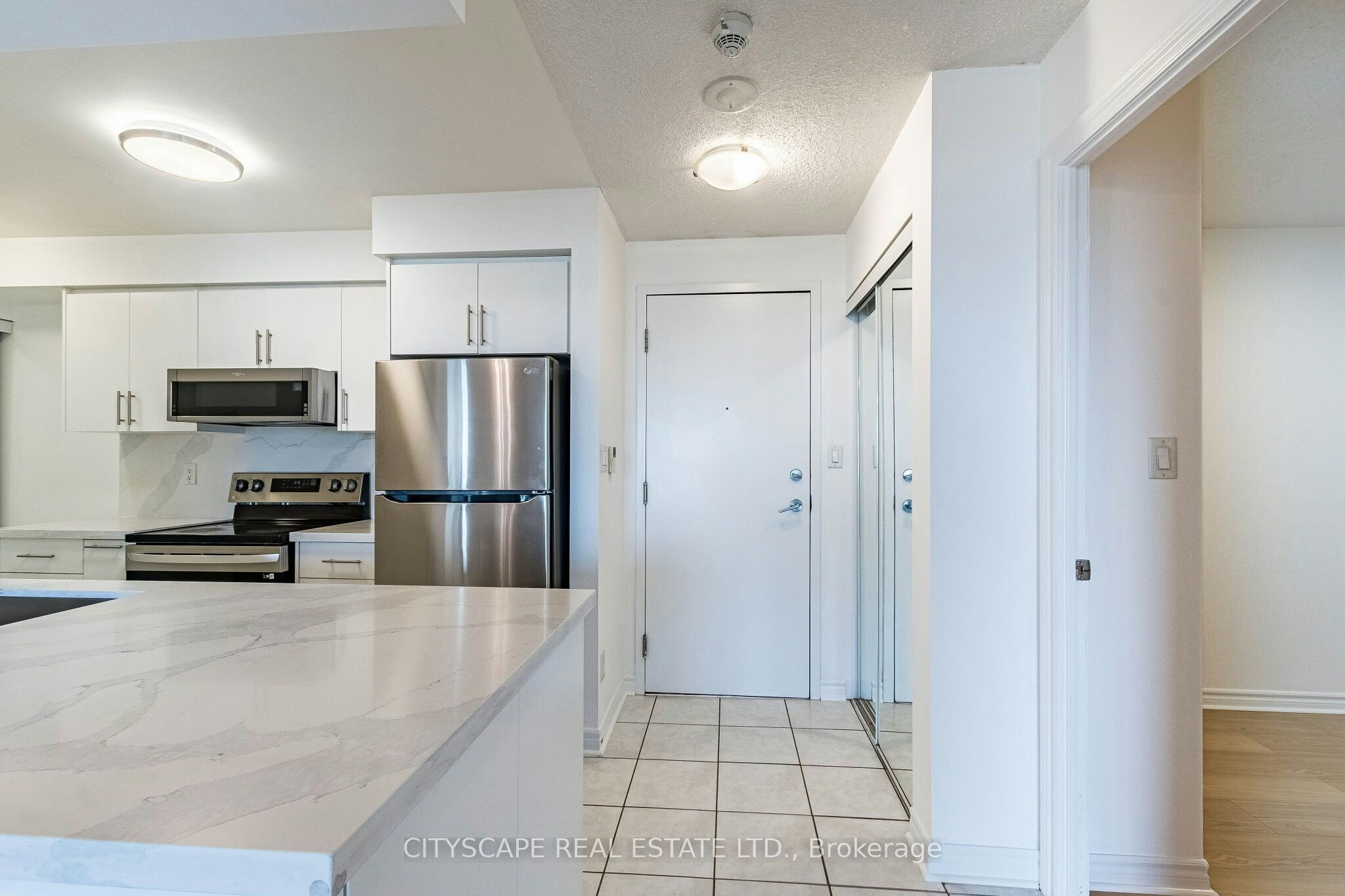 2110-3880 Duke Of York Boulevard, Mississauga, ON, L5B 4M7 - 5