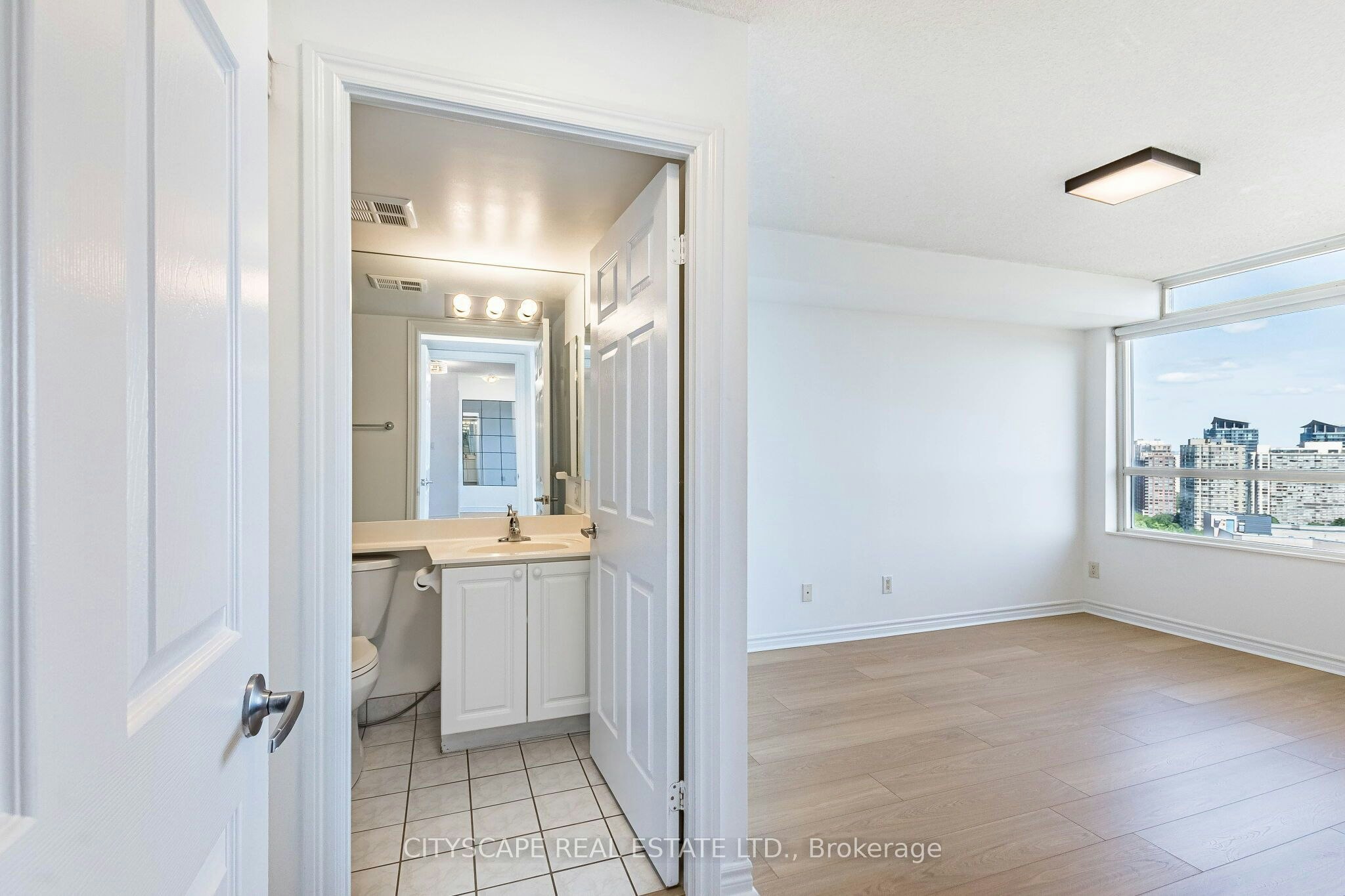 2110-3880 Duke Of York Boulevard, Mississauga, ON, L5B 4M7 - 25
