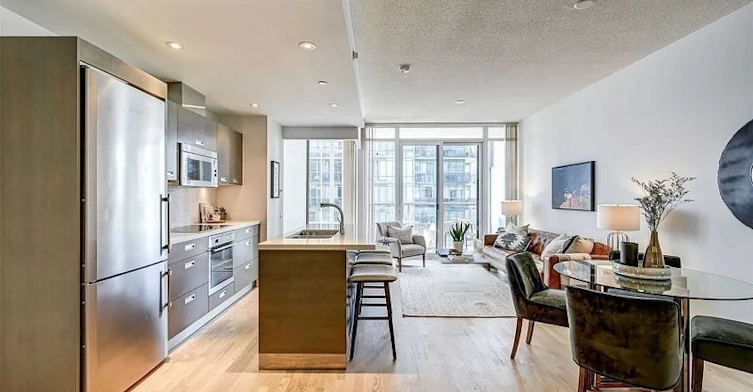2710-88 Park Lawn Road, Toronto, ON, M8Y 0B5