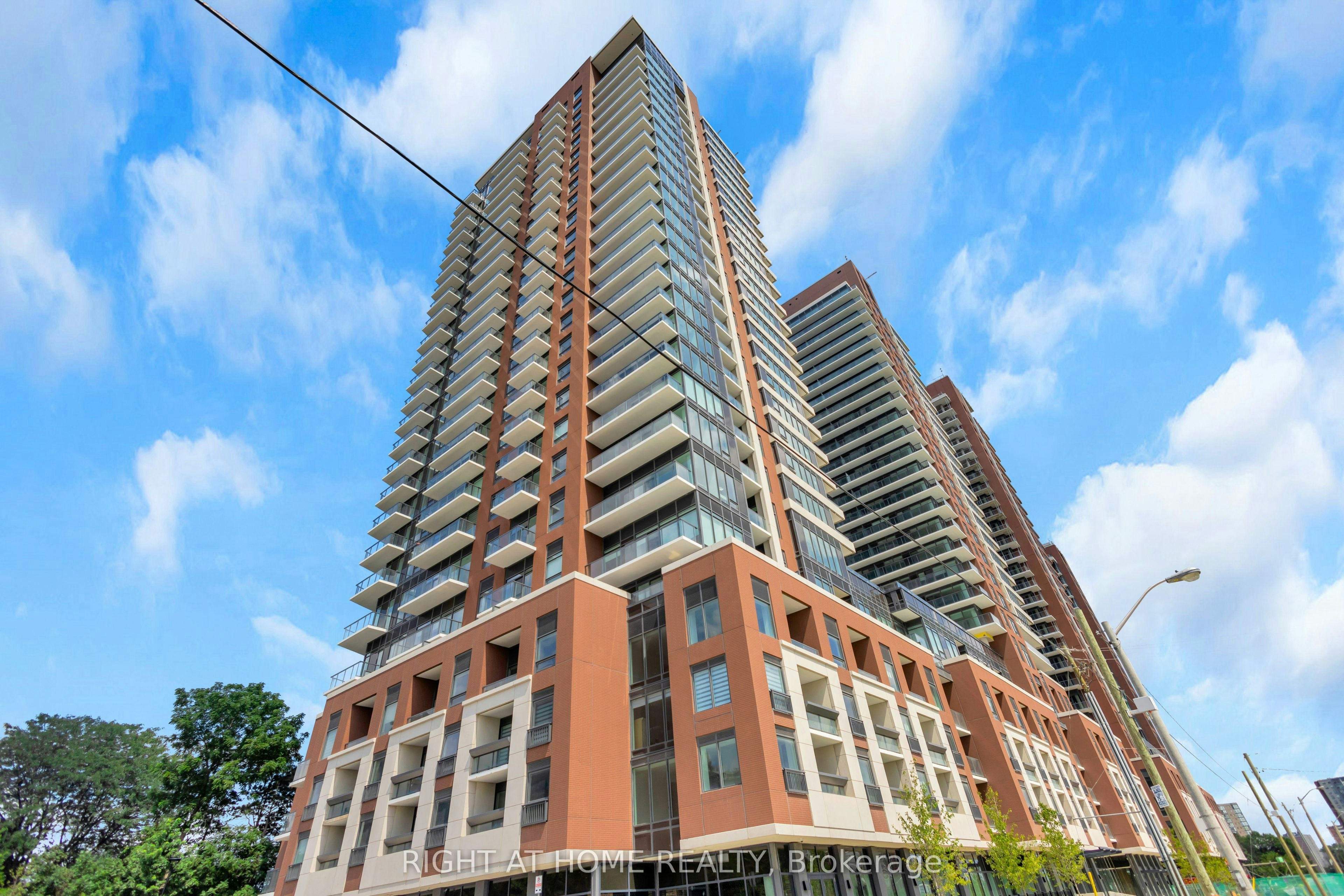 1501-4010 Eglinton Avenue W, Toronto, ON, M9A 0G5