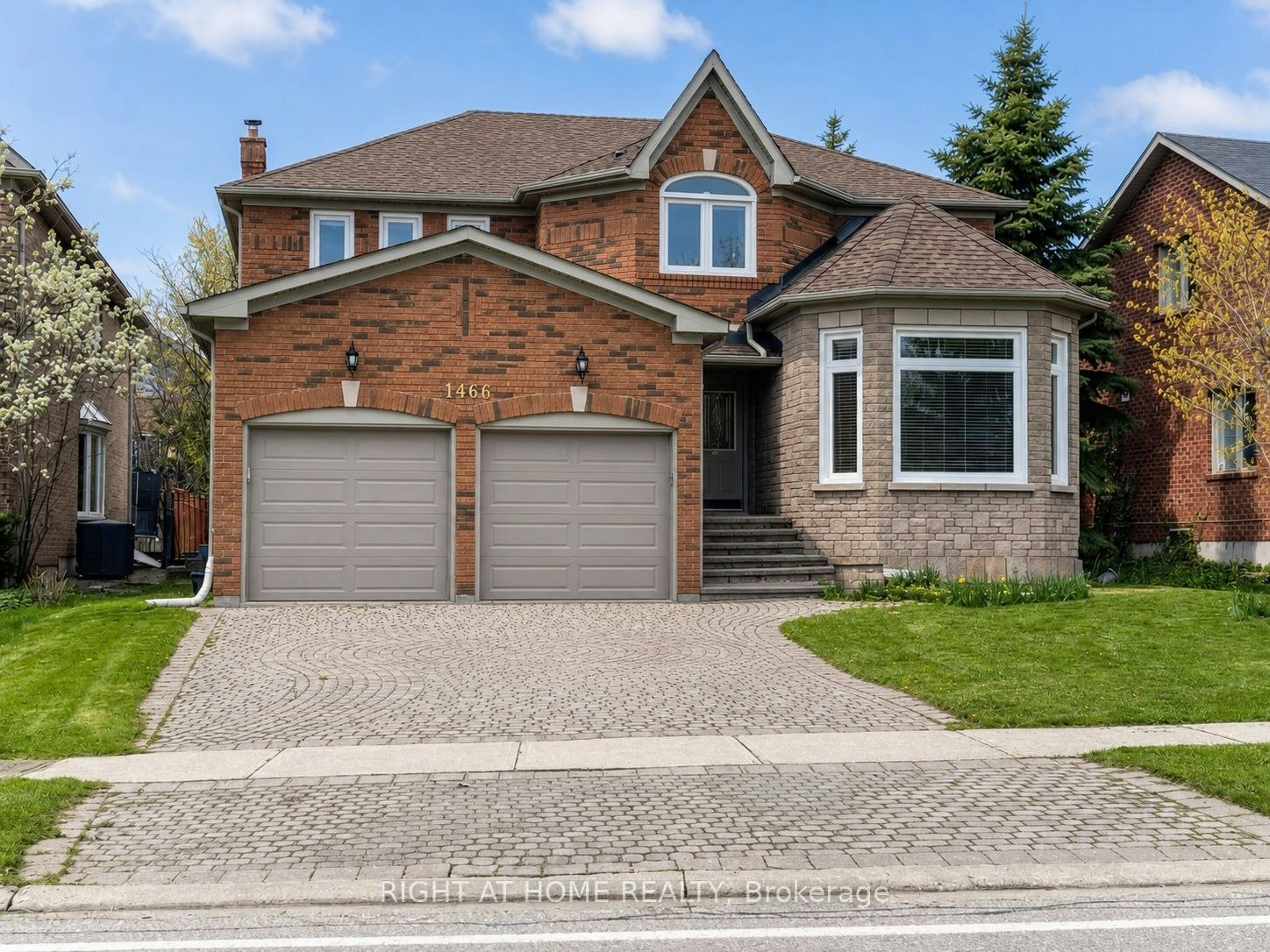 1466 Bayshire Drive, Oakville, ON, L6H 6E7