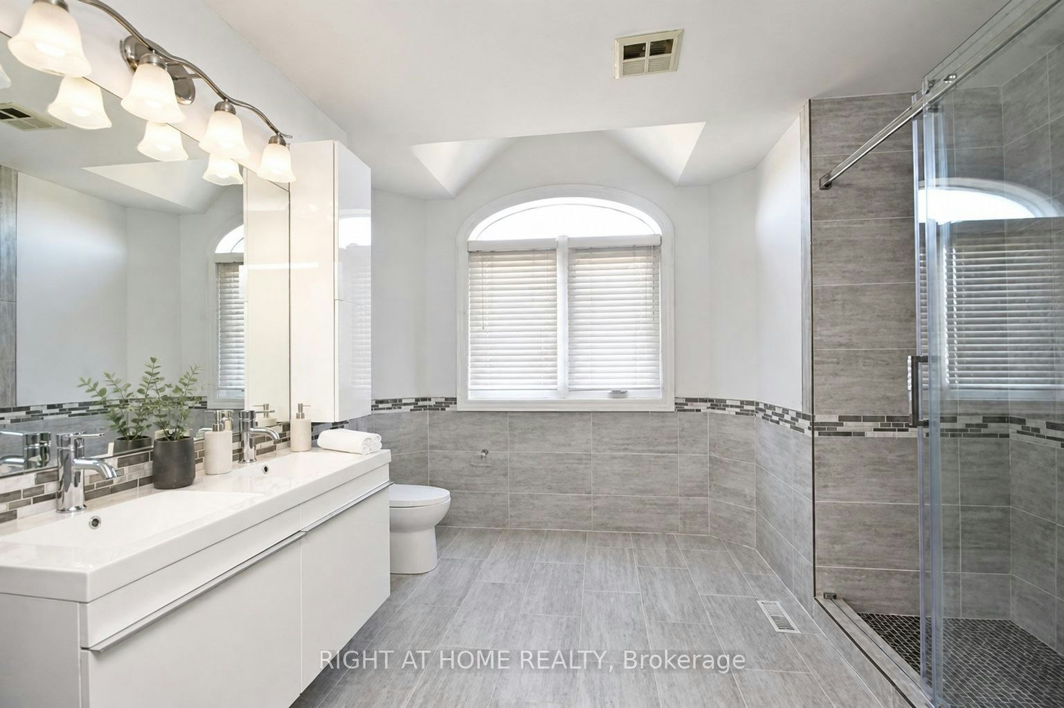 1466 Bayshire Drive, Oakville, ON, L6H 6E7 - 16