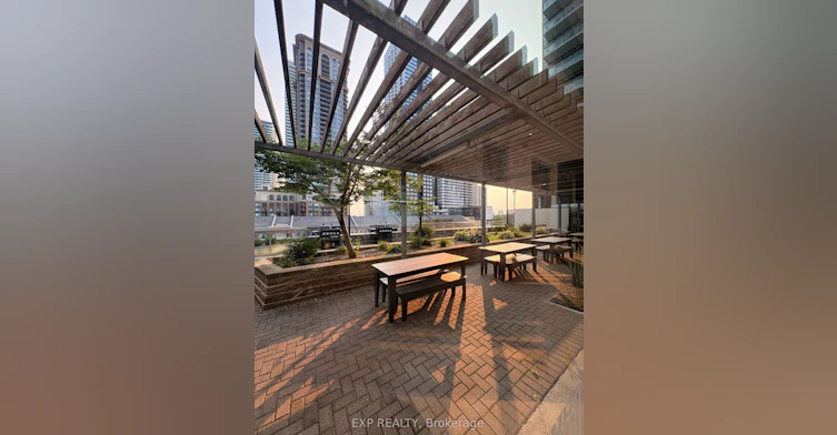 1401-360 Square One Drive, Mississauga, ON, L5B 0G7 - 16