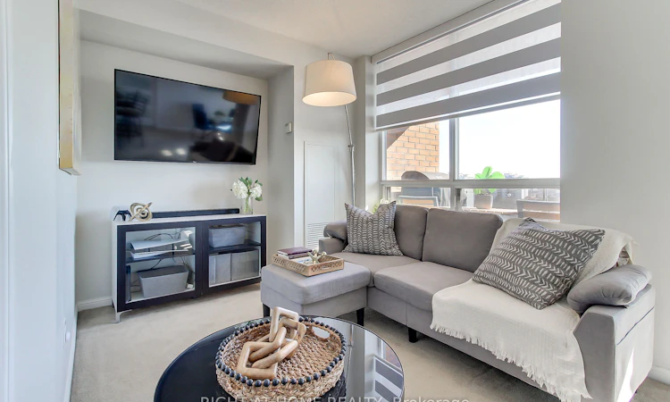 1002-1140 Parkwest Place