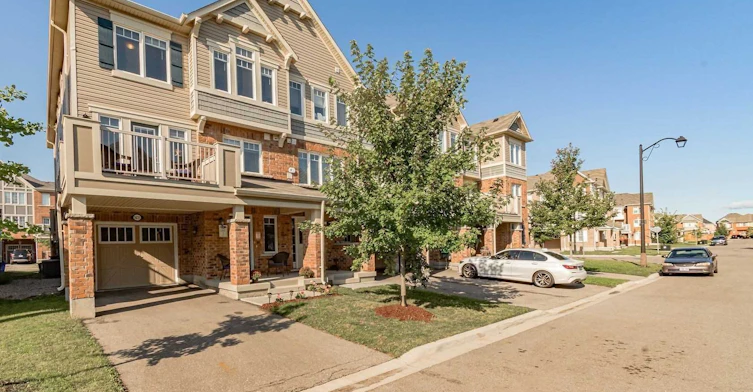 1631 Leblanc Court, Milton, ON, L5S 1V6 - 2