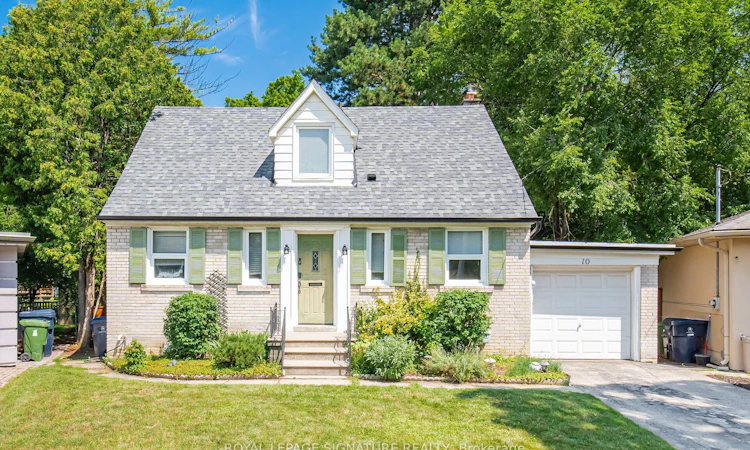 10 Elmview Court