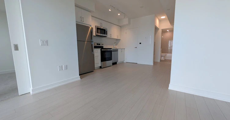 1320-4010 Eglinton Avenue, Toronto, ON, M9A 4M2 - 4