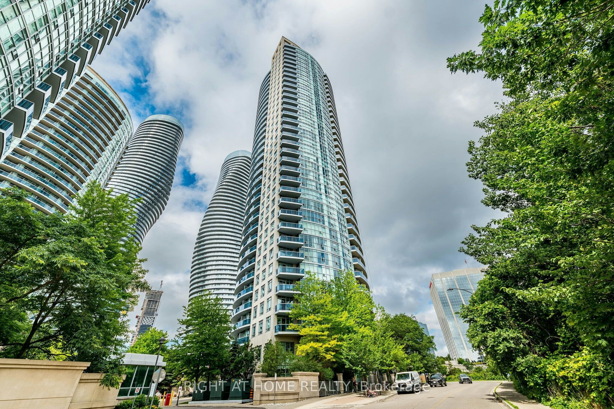 2302-80 Absolute Avenue, Mississauga, ON, L4Z 0A5 - 3