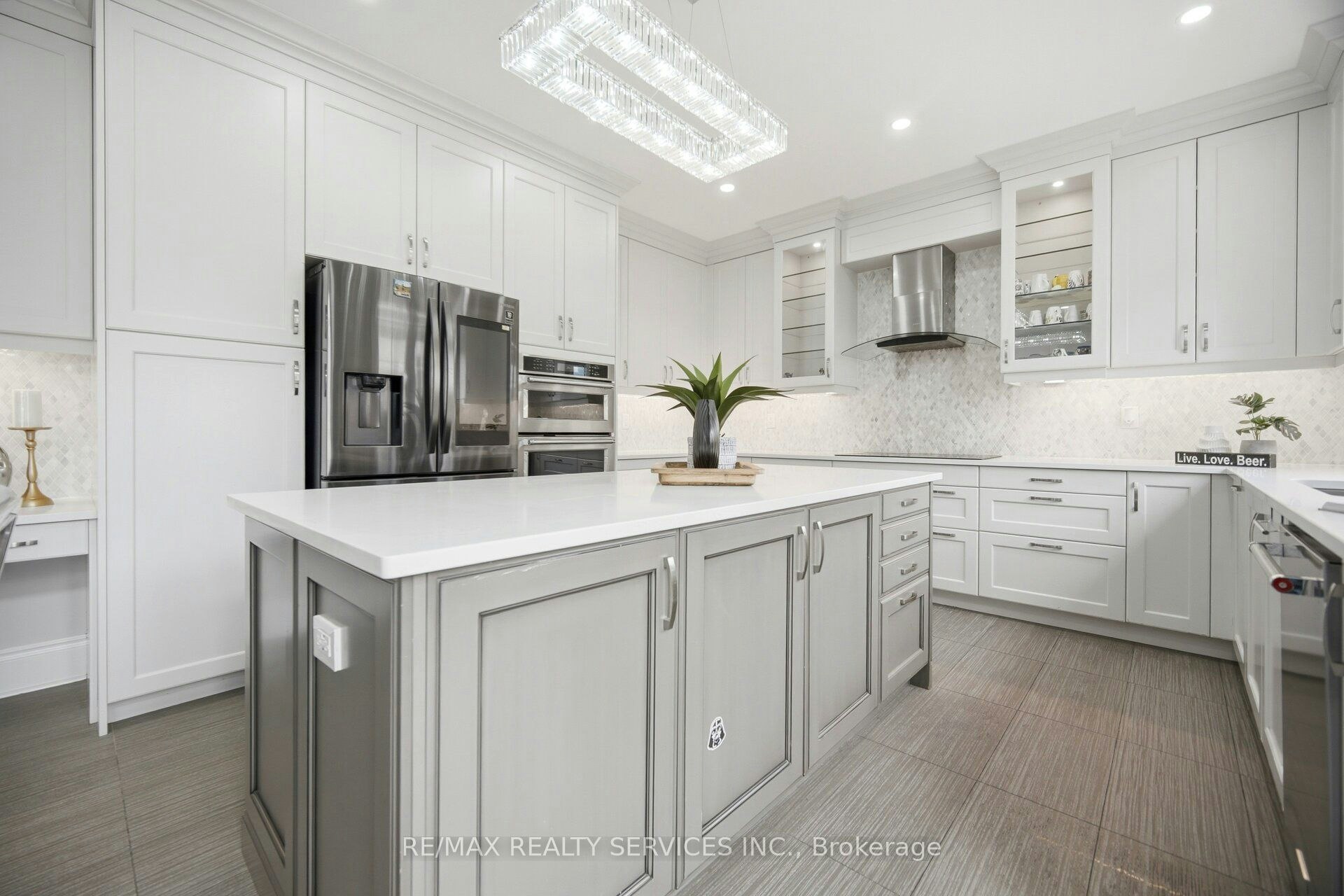 1 Adamsville Road, Brampton, ON, L6X 1H7 - 12