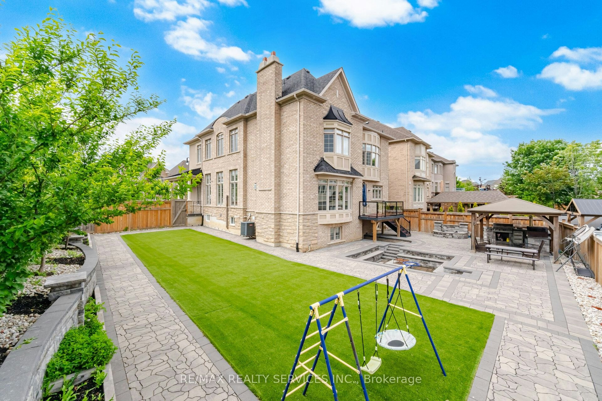 1 Adamsville Road, Brampton, ON, L6X 1H7 - 47