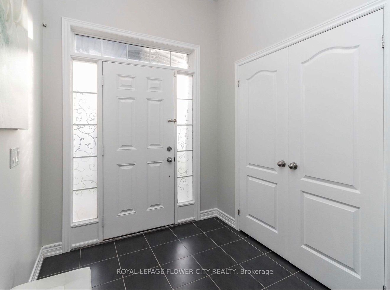 5 Zephyr Road, Caledon, ON, L7C 3V9 - 4
