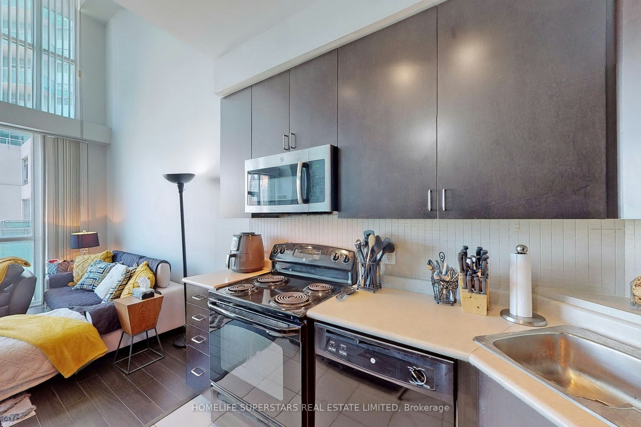 1013-223 Webb Drive, Mississauga, ON, L5B 4P2 - 18