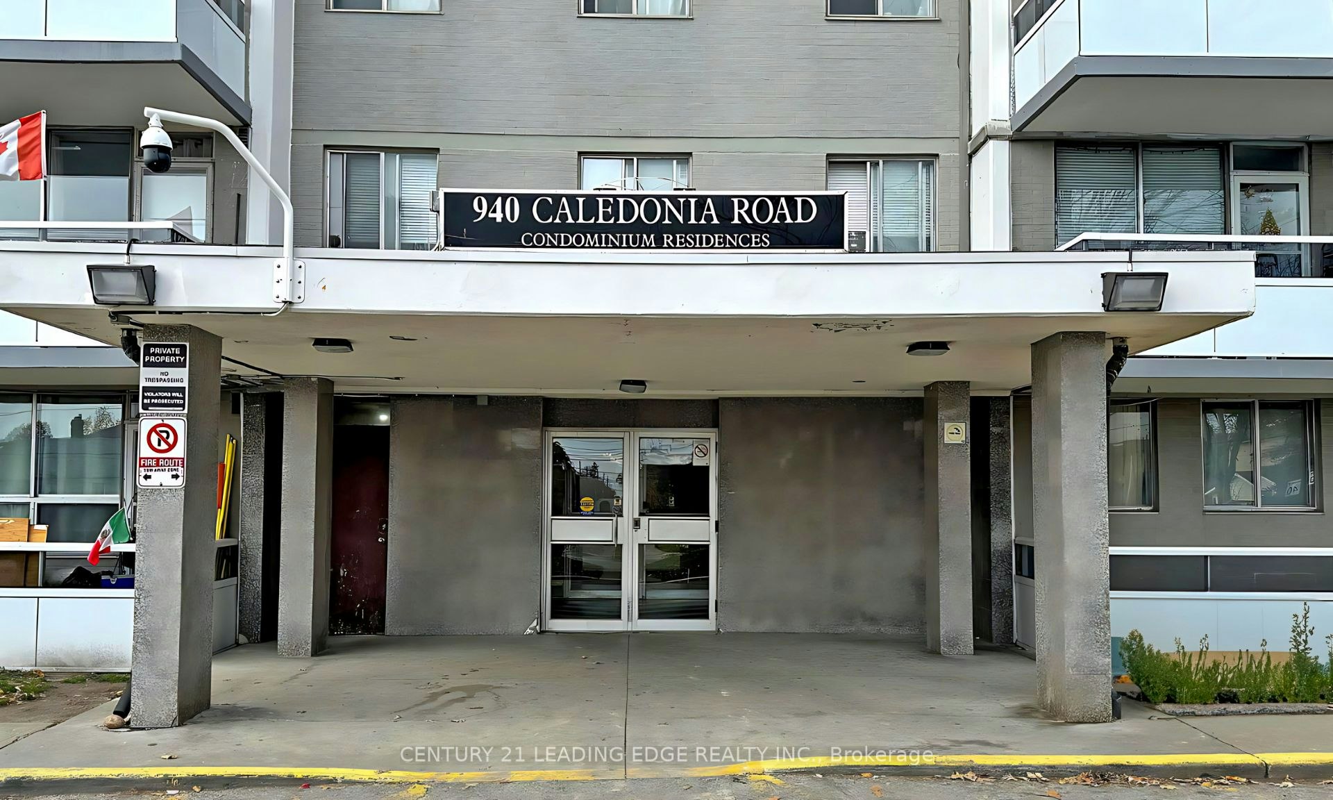 611-940 Caledonia Road, Toronto, ON, M6B 2G8