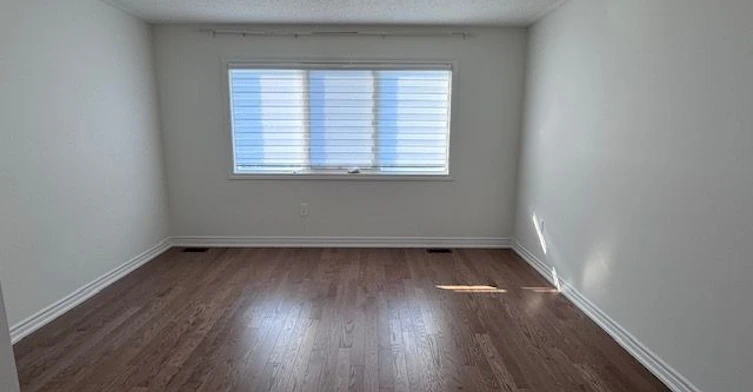 319 Bergamot Avenue, Milton, ON, L9E 2G1 - 10