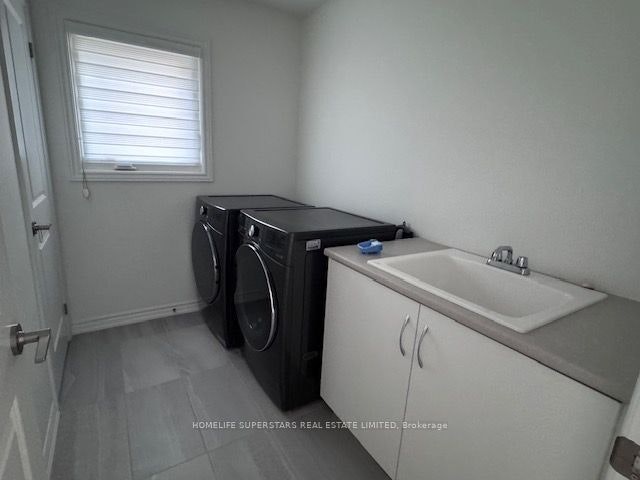 319 Bergamot Avenue, Milton, ON, L9E 2G1 - 13