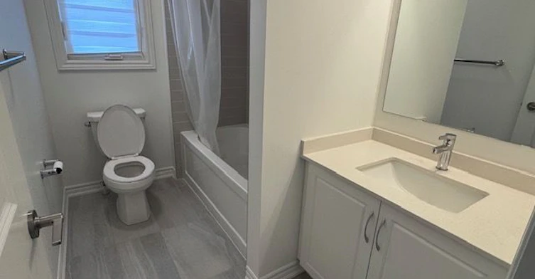 319 Bergamot Avenue, Milton, ON, L9E 2G1 - 9