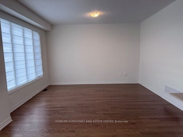 319 Bergamot Avenue, Milton, ON, L9E 2G1 - 2